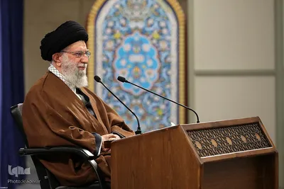 دیدار رهبر معظم انقلاب اسلامی با مردم قم