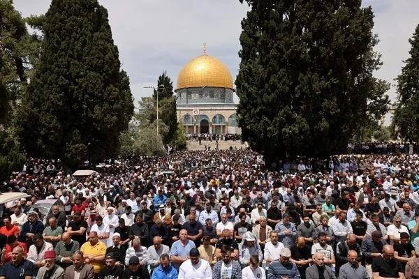 حماس تدعو لكسر حصار الاحتلال على الأقصى في الجمعة الأولى من رمضان