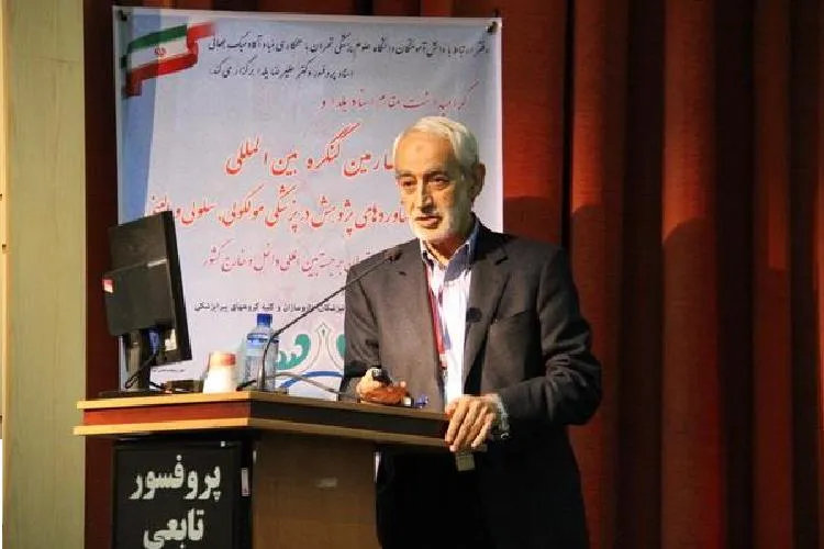 استعدادهای هوشی كشورمان راهنمایی و حمایت نمی‌شوند
