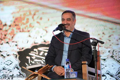 تجلیل از دانش آموزان برتر مسابقات کشوری قرآن و عترت استان یزد