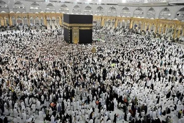 حضور بیش از 9 میلیون زائر در مسجدالحرام از ابتدای ماه رمضان + عکس