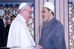 Feste di Natale, rettore di Al-Azhar porge auguri a Papa Francesco