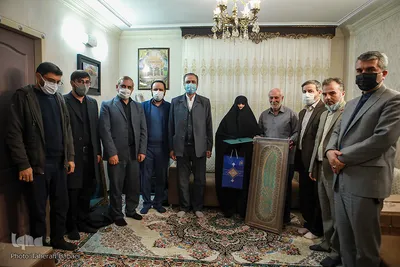 دیدار جامعه قرآنی با خانواده شهید وحید زمانی‌نیا