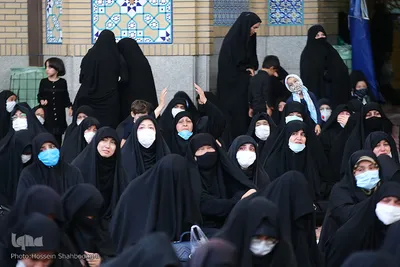 عزاداری ظهر عاشورا در حرم کریمه اهل بیت(ع)