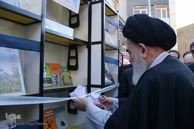 آیین رونمایی از دو دستگاه کتابخانه عمومی سیار در استان فارس