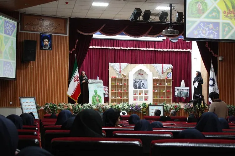 بازخوانی خاطرات بانوان ایثارگر فارس در «پگاه خاطره»