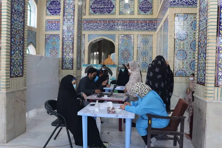 راه‌اندازی مرکز واکسیناسیون در امامزاده سیدسلطان محمد(ع) رودان