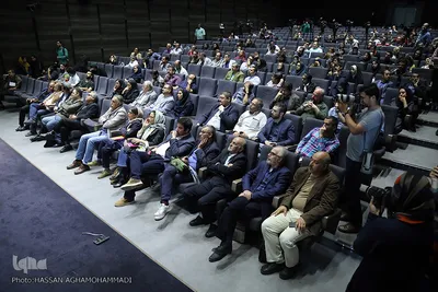 نشست خبری سی و ششمین جشنواره جهانی فیلم فجر
