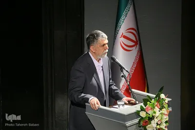 سیدعباس صالحی وزیر فرهنگ و ارشاد اسلامی در مراسم اختتامیه جشنواره سی و سوم موسیقی فجر