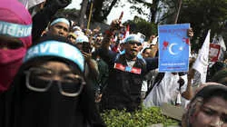 Minoritas Muslim Uighur Mengadukan Cina ke Pengadilan Kriminal Internasional