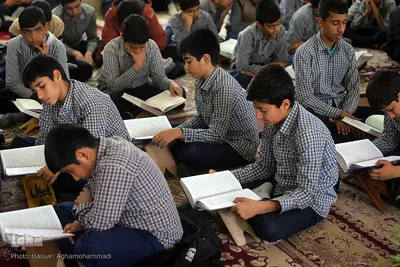 کاروان قرآنی انقلاب در شهرستان دارالصابرین بم