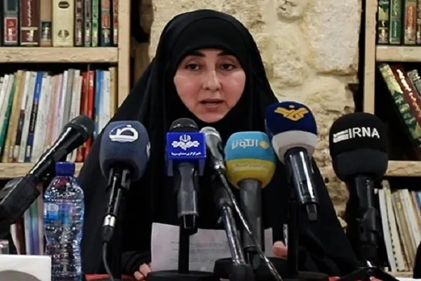 نشست «هویت و شاخصه‌های زن مسلمان» در لبنان برگزار شد + عکس