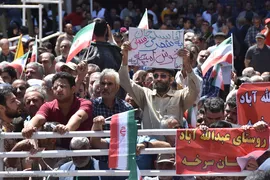 استقبال پرشور مردم سمنان از رئیس جمهور