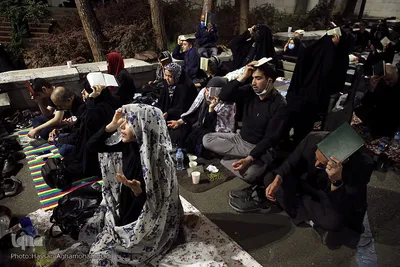 مراسم پرفیض احیای شب بیست و یکم ماه مبارک رمضان در مسجد دانشگاه تهران