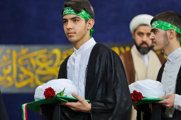 مراسم عمامه گذاری طلاب حوزه علمیه حضرت ولی‌عصر(عج) بناب