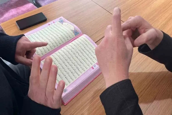 İşitme engellilerin Ramazan’da ‘Kur’an-ı Kerim’ azmi takdir topluyor
