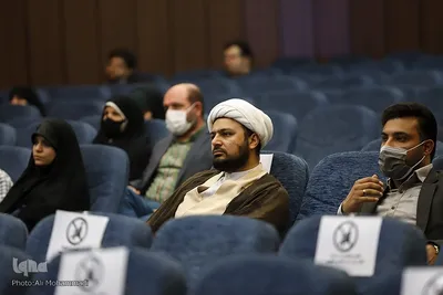 گرامیداشت هنرمند انقلابی نادر طالب زاده