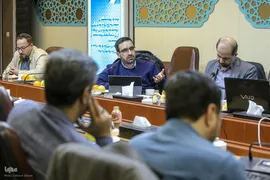 نشست هم‌اندیشی اعضای ستاد راهبری حفظ قرآن با استادان دانشگاهی
