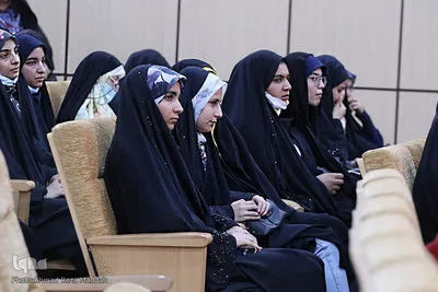 مراسم افتتاحیه هفته بازخوانی افشای حقوق بشر آمریکایی درشیراز‎‎