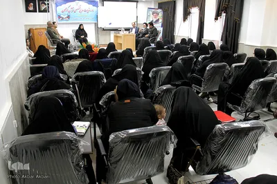 ⁨دوره تربیت مربی تخصصی قرآن کودکان در چهارمحال و بختیاری⁩
