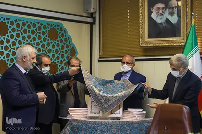 رونمایی کتاب احسن‌العقائد