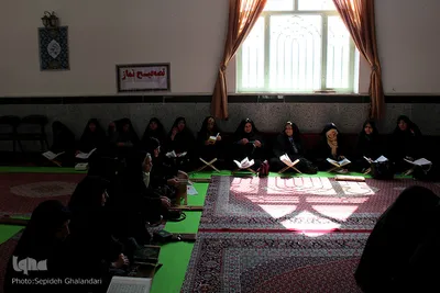 محفل جزخوانی بانوان در مسجد امام صادق (ع) بیرجند