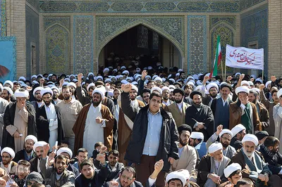 تجمع حوزویان قم در لبیک به بیانیه گام دوم انقلاب