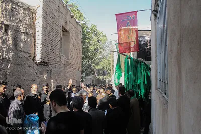 آئین سنتی«علَم‌کشان» در روستای انجدان - اراک/عکاس:زهرا بهرامی