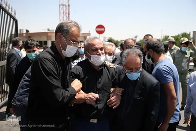 استقبال ازپیکرهای «مهشاد کریمی» و «ریحانه یاسینی» خبرنگاران فقید ایسنا و ایرنا در فرودگاه مهرآباد