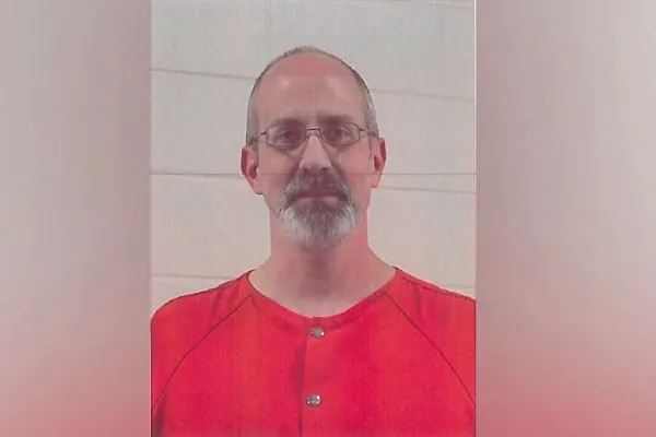 Teacher Accused of Threatening to Behead Muslim Student for Criticizing Israeli Killings