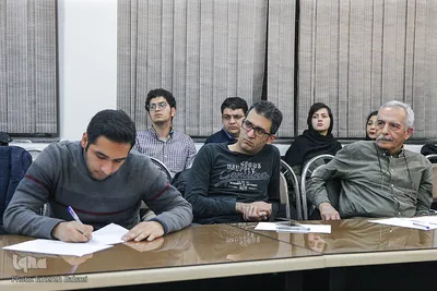 نشست علمی نقد سند پایه الگوی اسلامی - ایرانی پیشرفت
