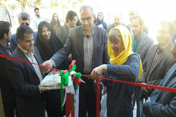 افتتاح نمایشگاه عکس و اسناد تاریخی همکاری ایران و سازمان ملل متحد در کرمان