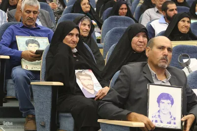 اجلاسیه ۳۲۳ شهید امدادگر دفاع مقدس استان فارس