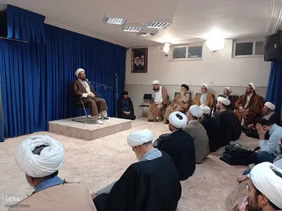دیدار طلاب و علمای همدانی مقیم قم با ایت الله نوری همدانی‎