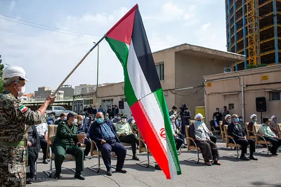 اهتزاز پرچم فلسطین در قزوین