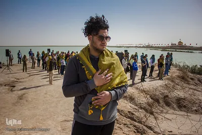 کاروان راهیان نور دانشجویان خارجی در مناطق عملیاتی خوزستان
