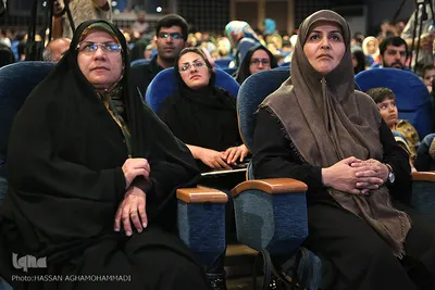 طیبه سیاوشی و فاطمه ذوالقدر نمایندگان زن تهران در مجلس شورای اسلامی