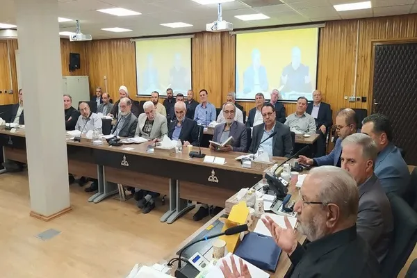 جلسه تفسیر قرآن ویژه مدیران اجرایی آذربایجان‌شرقی