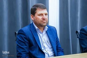 فرمایشات رهبری به صورت گزینشی اجرا می‌شود
