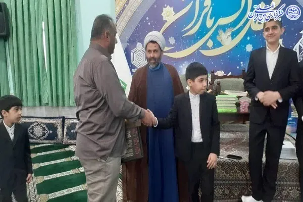...تشریح فعالیت های خانه قرآن شهید آیت الله توسلی هادی شهر...