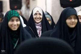 دیدار صمیمی با نوجوانان و جوانان حج گزار
