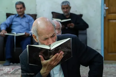از افطار تا سحر با جلسات قرآنی شهر تهران ـ ۳ (حسینه کربلایی ها)