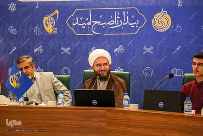 نشست اتحادیه انجمن های اسلامی دانش آموزان استان فارس