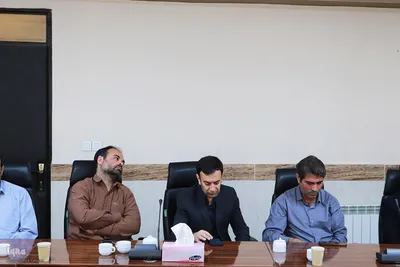 برگزاری نشست بررسی ابعاد شخصیتی و نقش رهبر شهید در ارتقای جایگاه ایران در منطقه و جهان در جهاددانشگاهی آذربایجان شرقی