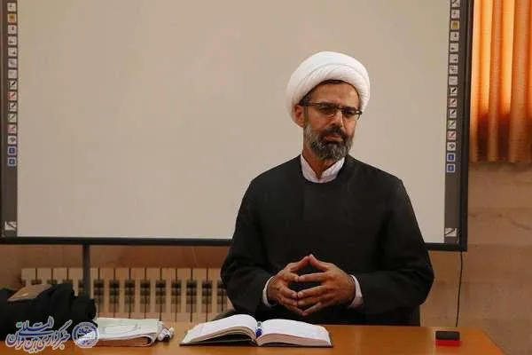 پادکست | راه‌های حفظ عزت نفس و کرامت انسانی
