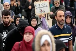 Kampanye Muslim dan Kristen Michigan untuk Melarang Buku-Buku Pelajaran yang Amoral