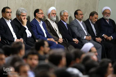 دیدار جمعی از دانشجویان با رهبر انقلاب