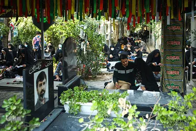 مراسم دعای پرفیض عرفه در گلزار شهدا