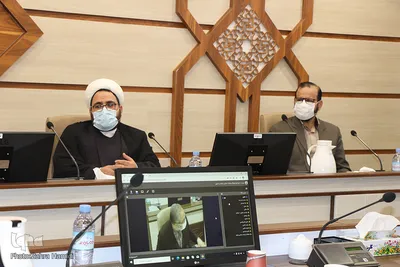 نشست صمیمی معاون قرآن وزیر فرهنگ و ارشاد اسلامی با فعالان قرآنی
