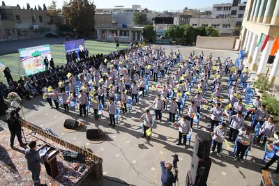 نواختن زنگ استکبارستیزی در شیراز‎